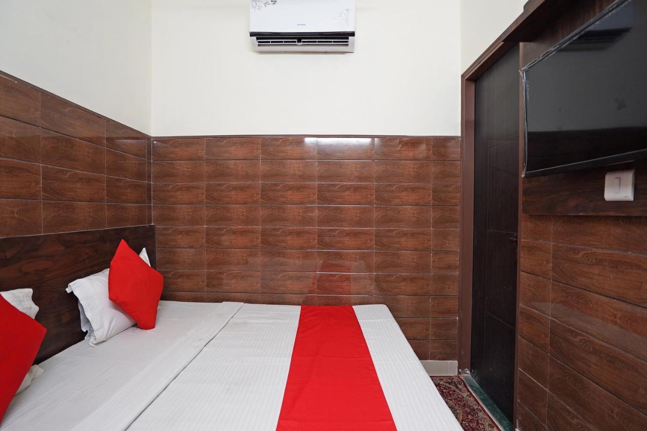 Hotel O Shri Sai Guest House Delhi  Exterior photo