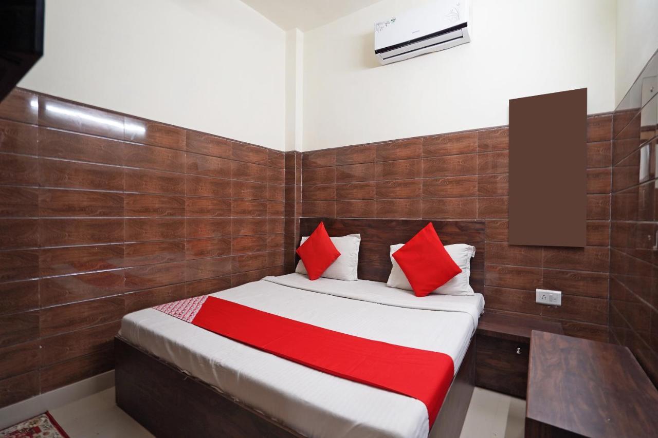 Hotel O Shri Sai Guest House Delhi  Exterior photo